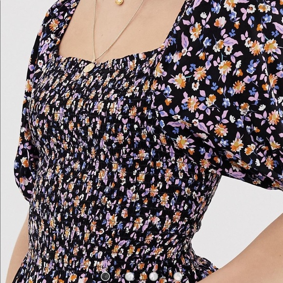 Floral Print Top - Picture 4 of 6